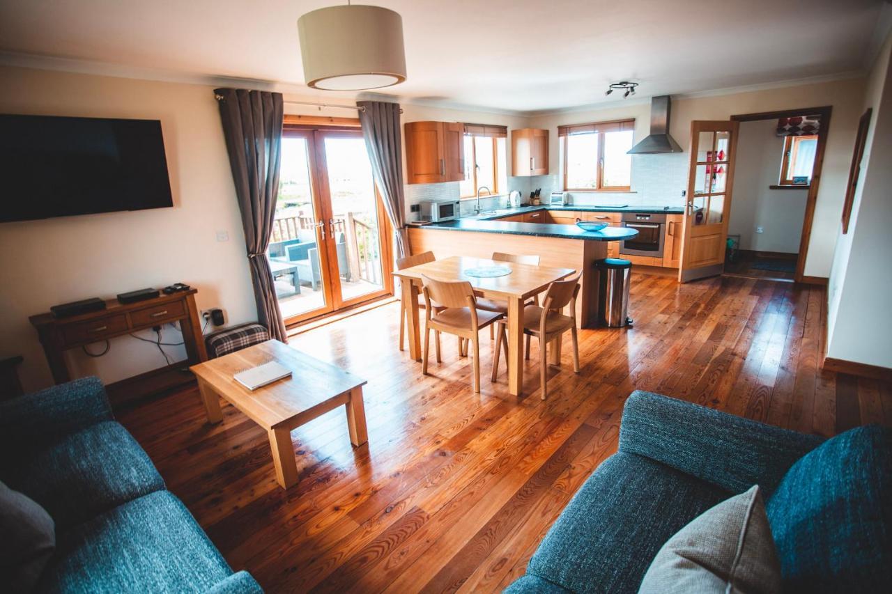 Moorpark Cottages Barvas エクステリア 写真